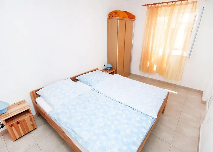 Jezera 5057b Apartman Jezera